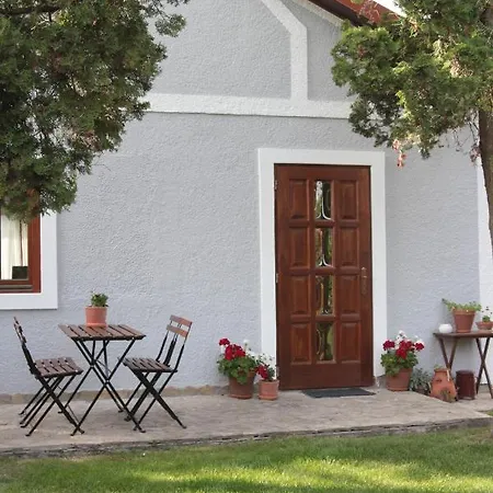 Mi Szel Hozott Villa Lipot Exterior photo